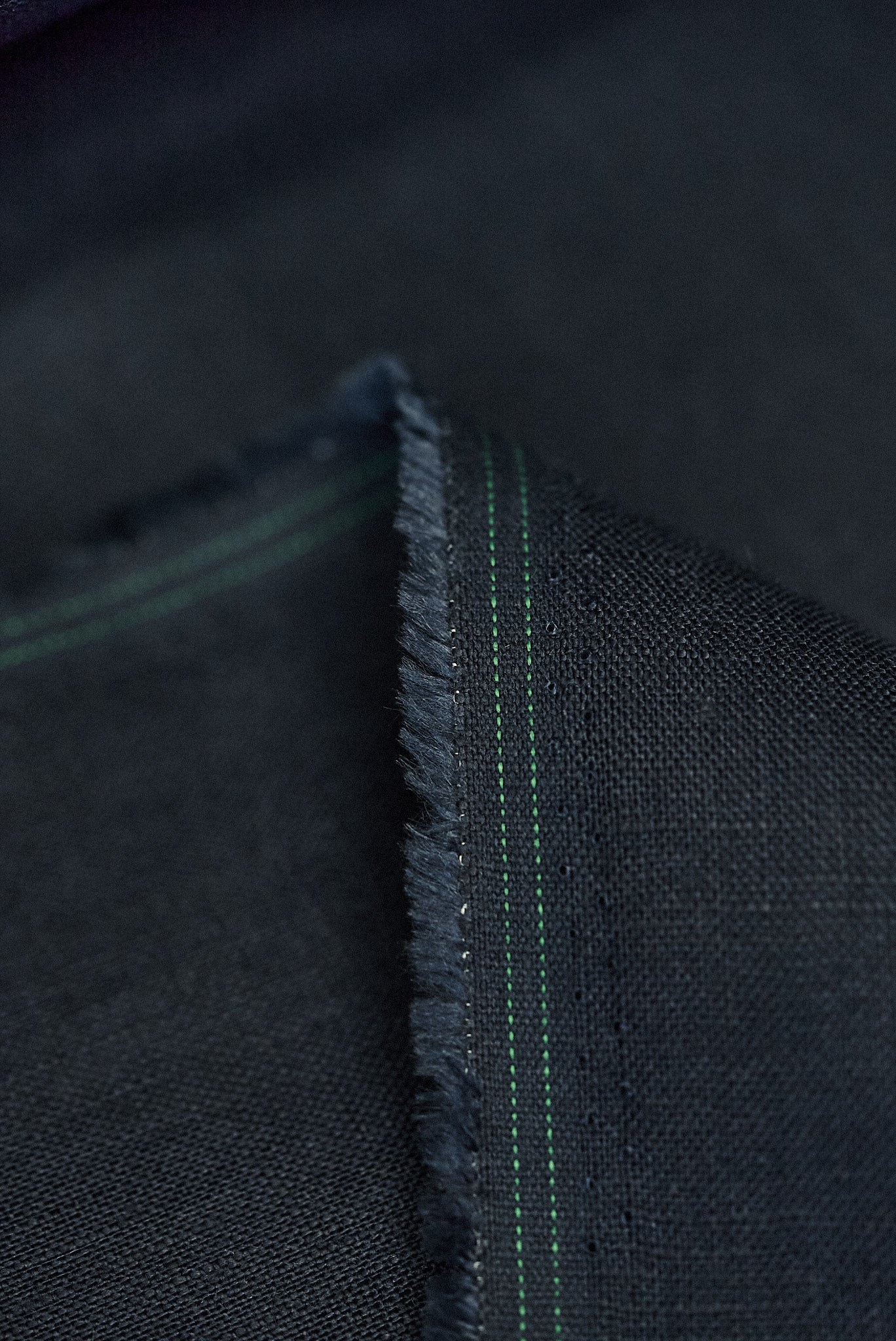 Navy pure linen fabric 5.5oz