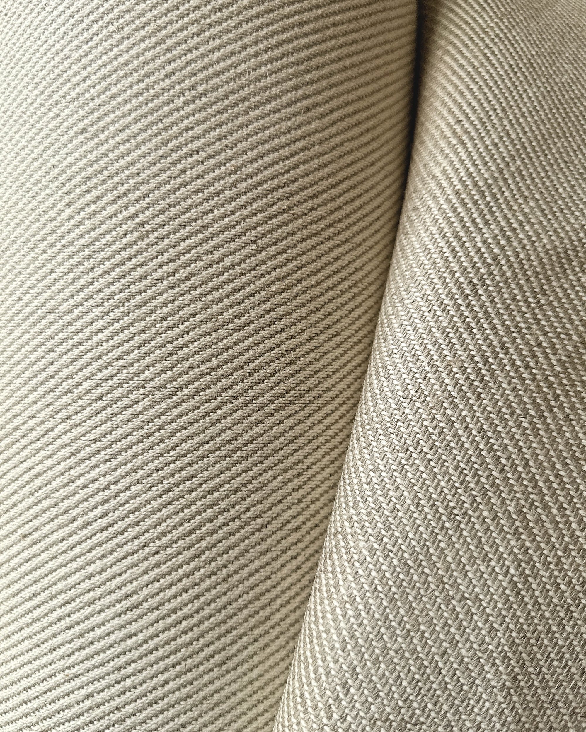 Linen/Cotton Blend Fabric 13 oz/y² (Mixed Natural)