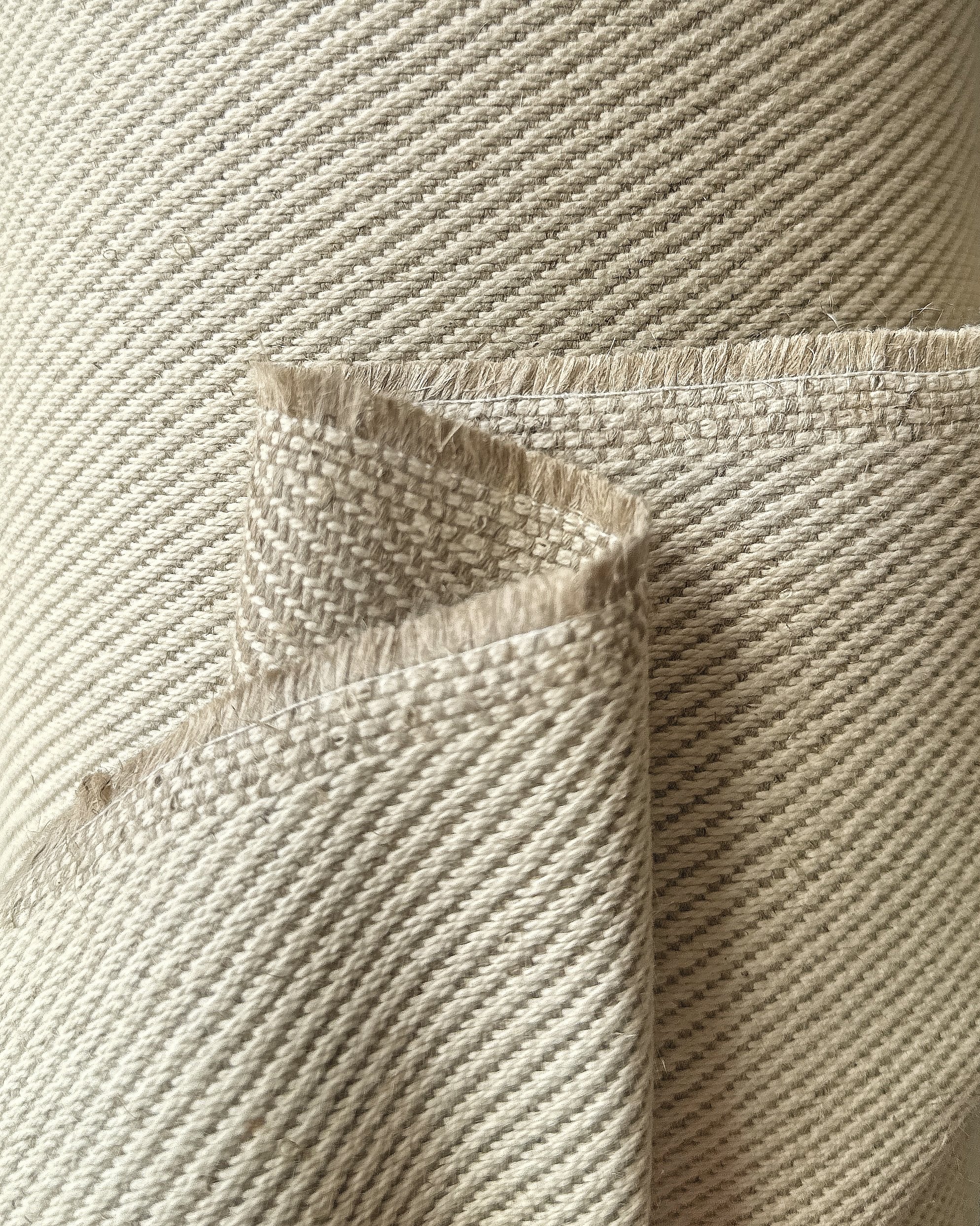Linen/Cotton Blend Fabric 13 oz/y² (Mixed Natural)